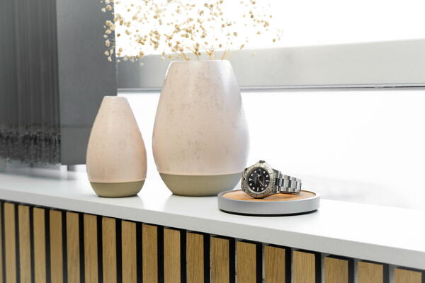 Morelund Watchmat Lys aluminium med cognacfarvet læder